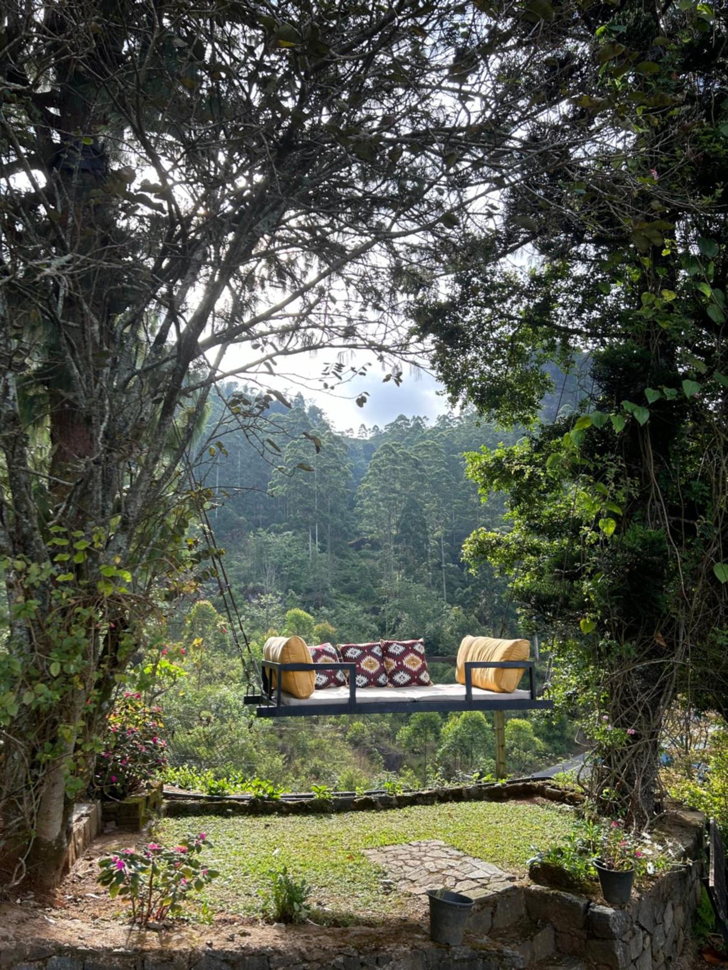 Manuel Manor Hotel Labugolla Bagian luar foto