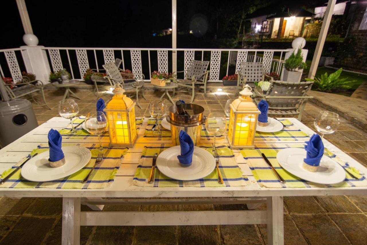 Manuel Manor Hotel Labugolla Bagian luar foto